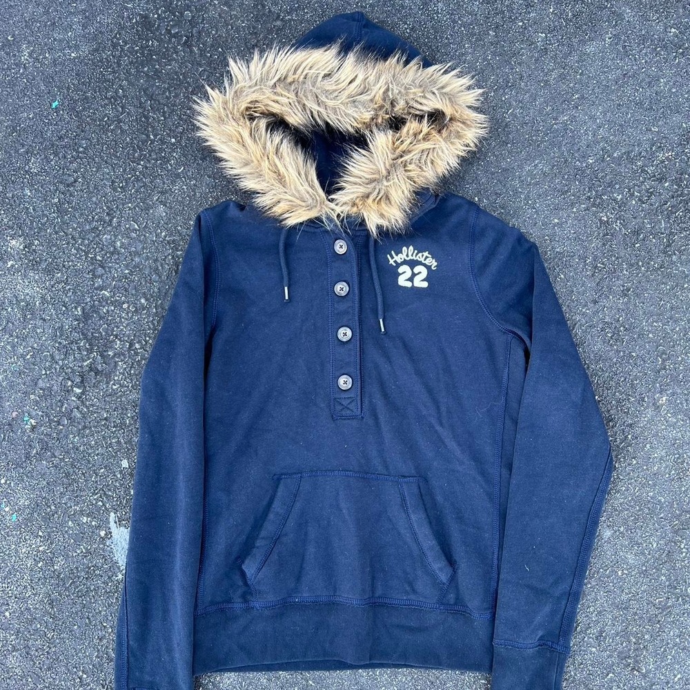 Y2K 2000s Hollister Fur Lined hoodie size L